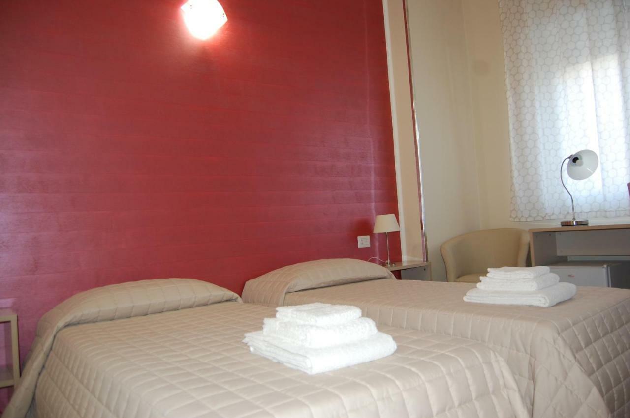 B&B Del Corso San Cataldo  Luaran gambar